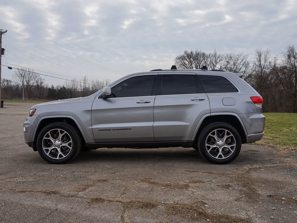 Used 2018 Jeep Grand Cherokee Limited image 5