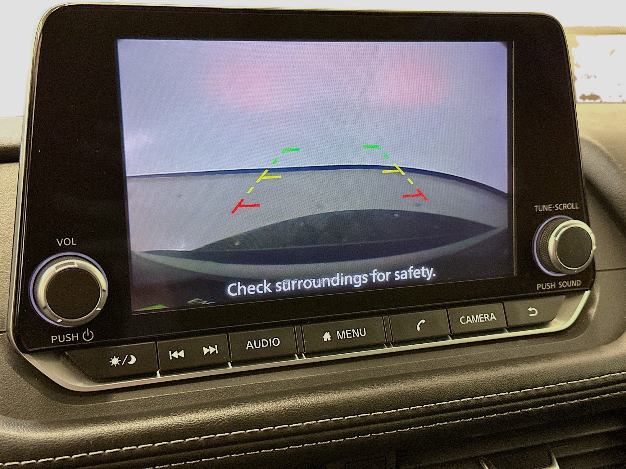 Used 2023 Nissan Rogue S AWD/4WD image 22