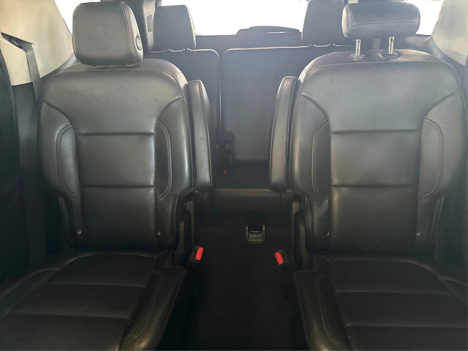Used 2018 Chevrolet Traverse Premier w/ Redline Edition FWD image 15