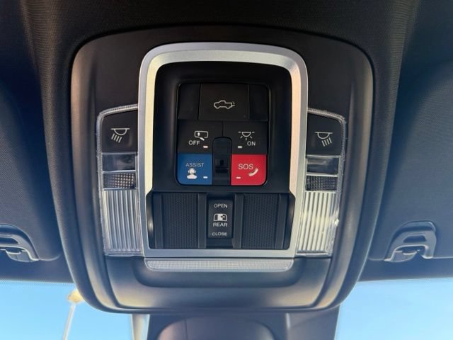 Used 2023 RAM 1500 Limited w/ Night Edition AWD/4WD image 19