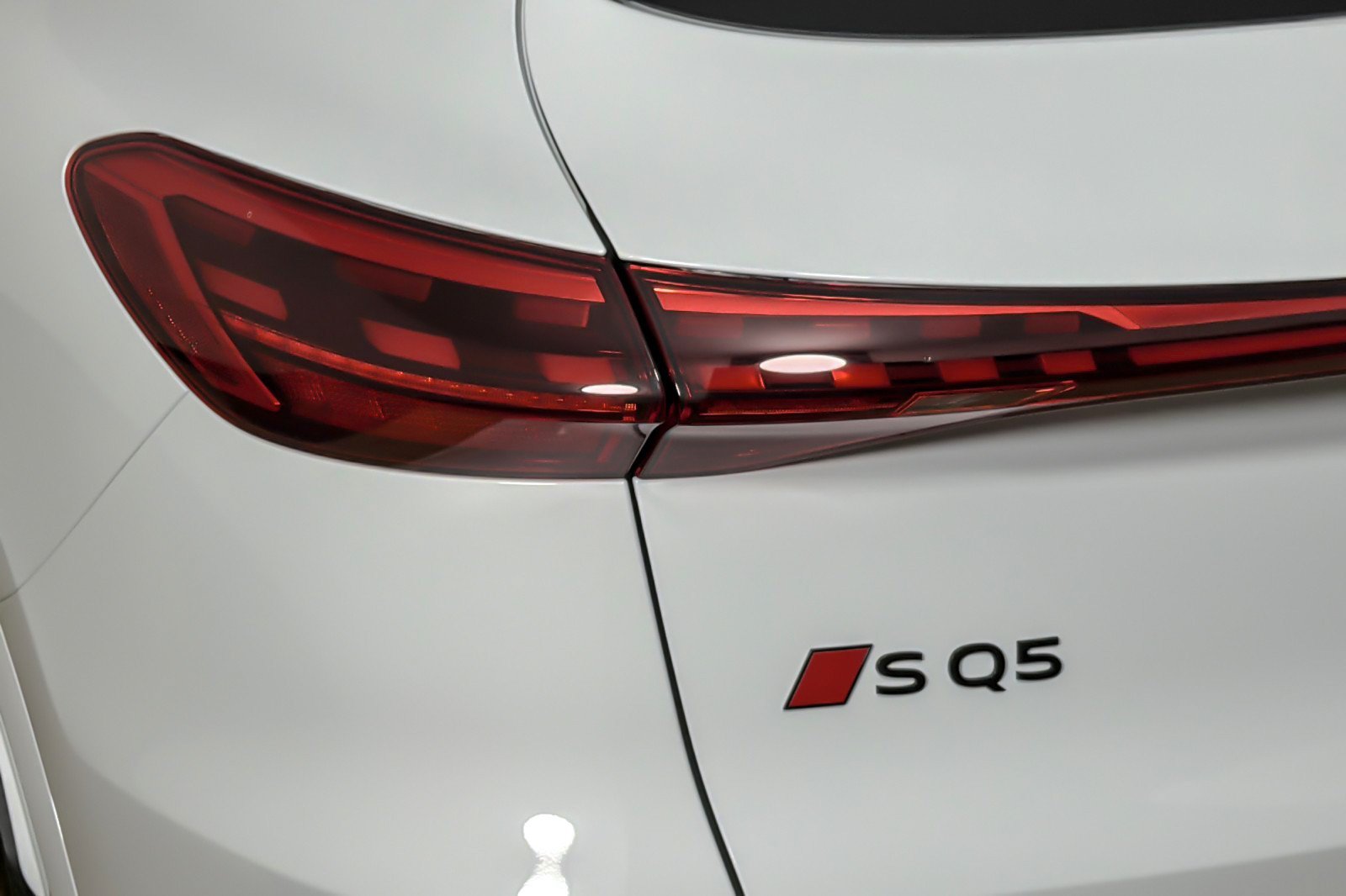 New 2026 Audi SQ5 Premium Plus AWD/4WD image 27