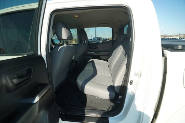 Used 2020 Toyota Tacoma SR5 image 14