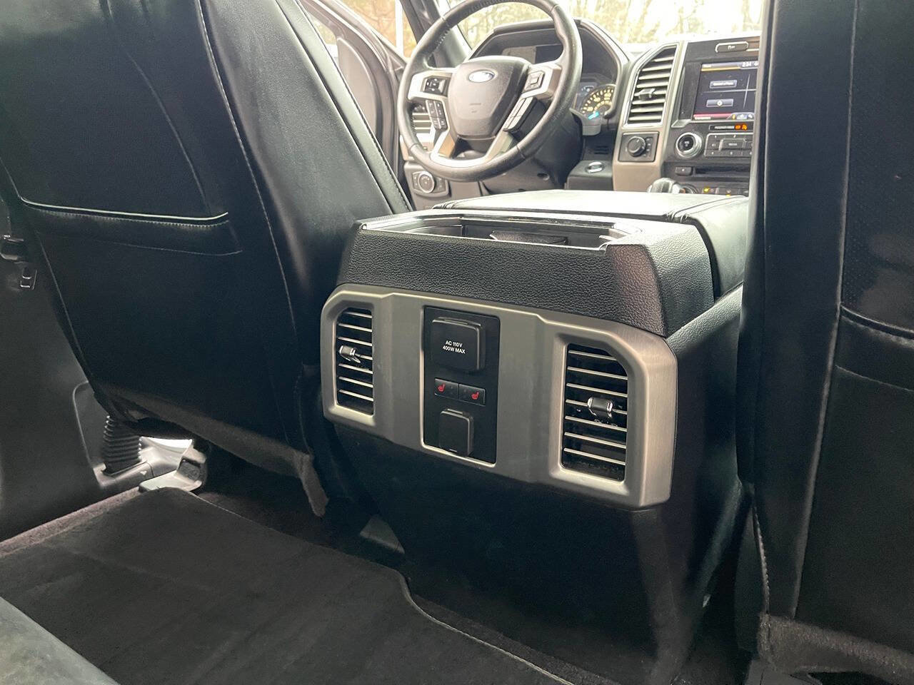 Used 2015 Ford F150 Platinum w/ Equipment Group 701A Luxury image 31