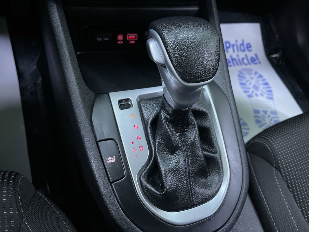 Used 2021 Kia Forte LXS FWD image 23