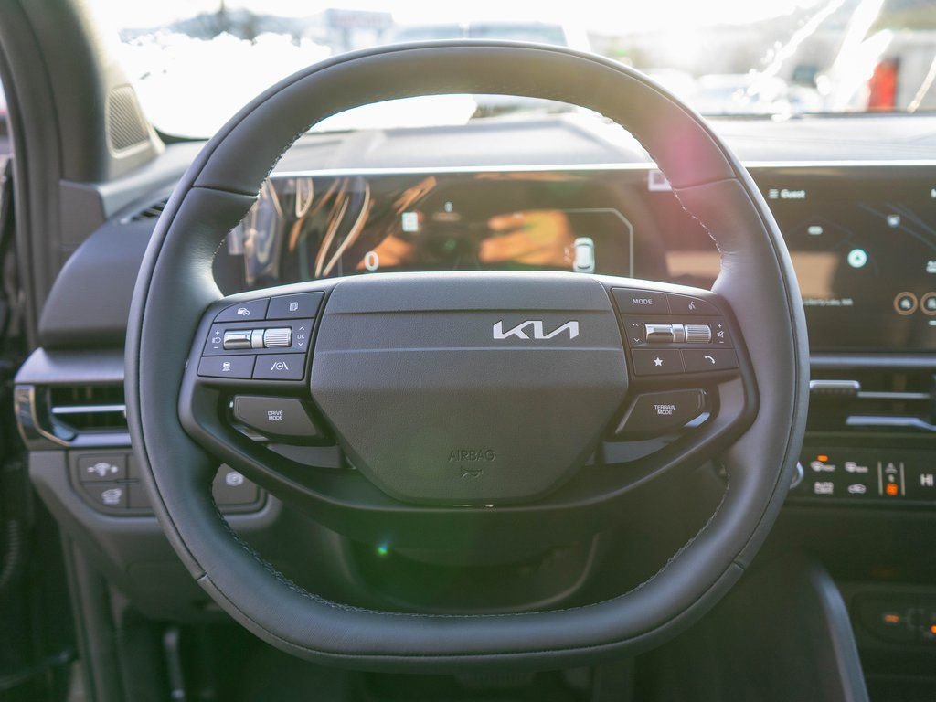 New 2026 Kia Sportage X-Line w/ X-Line Technology Package AWD/4WD image 15
