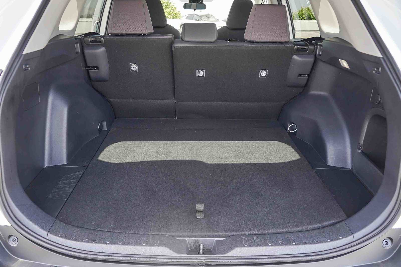 Certified 2025 Toyota RAV4 XLE AWD/4WD image 30