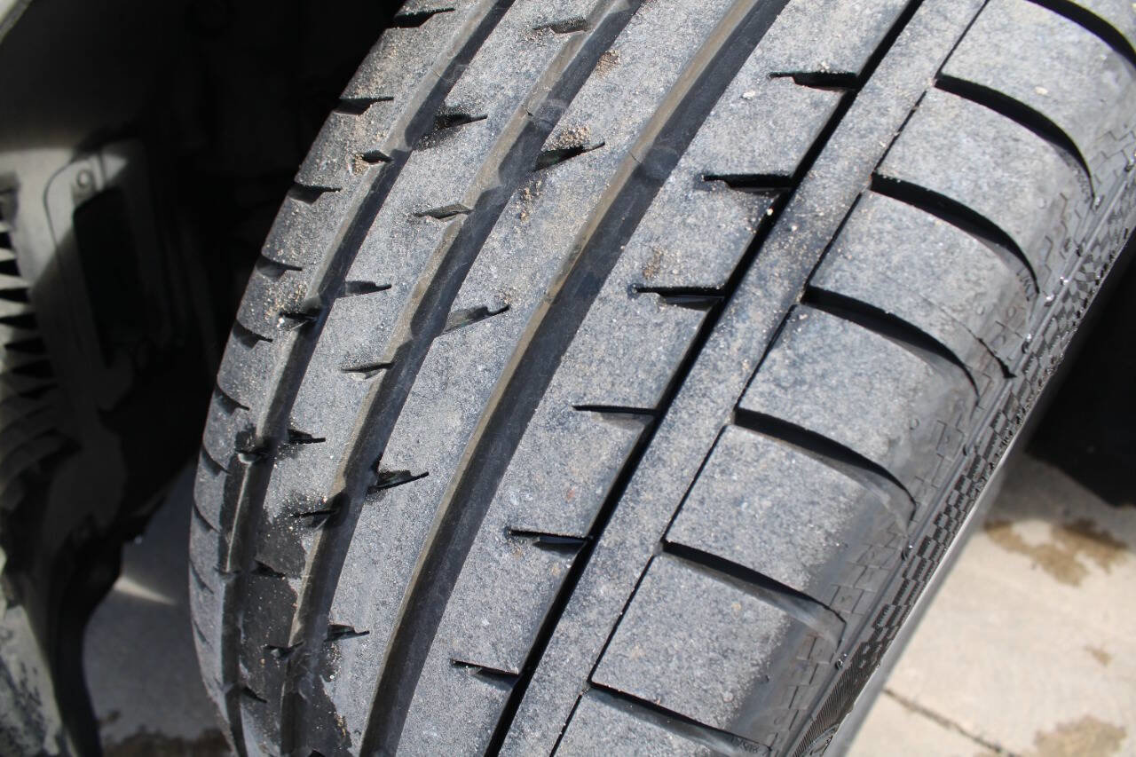 Used 2014 BMW 535d xDrive image 16