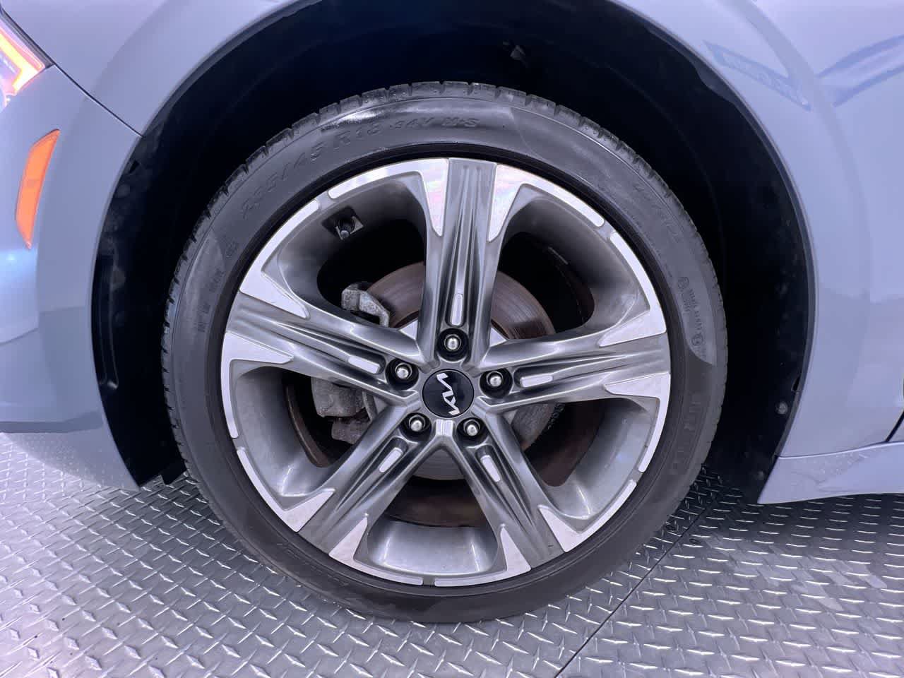 Used 2022 Kia K5 LXS AWD/4WD image 10