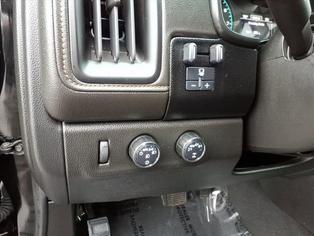 Used 2022 GMC Canyon AT4 w/ Trailering Package image 29