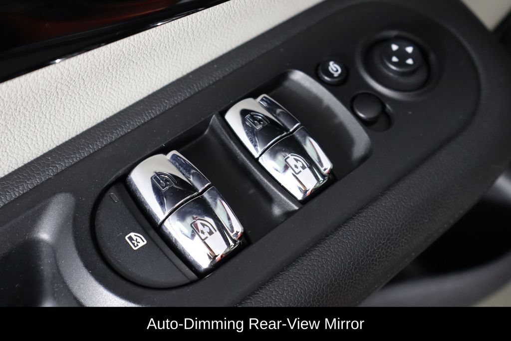 Used 2022 MINI Cooper Clubman S w/ Premium Package AWD/4WD image 20