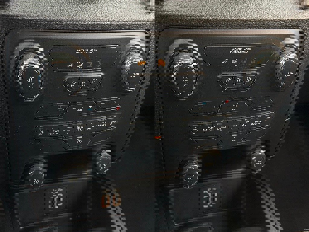 Used 2021 Ford Ranger XL w/ Equipment Group 101A High image 16