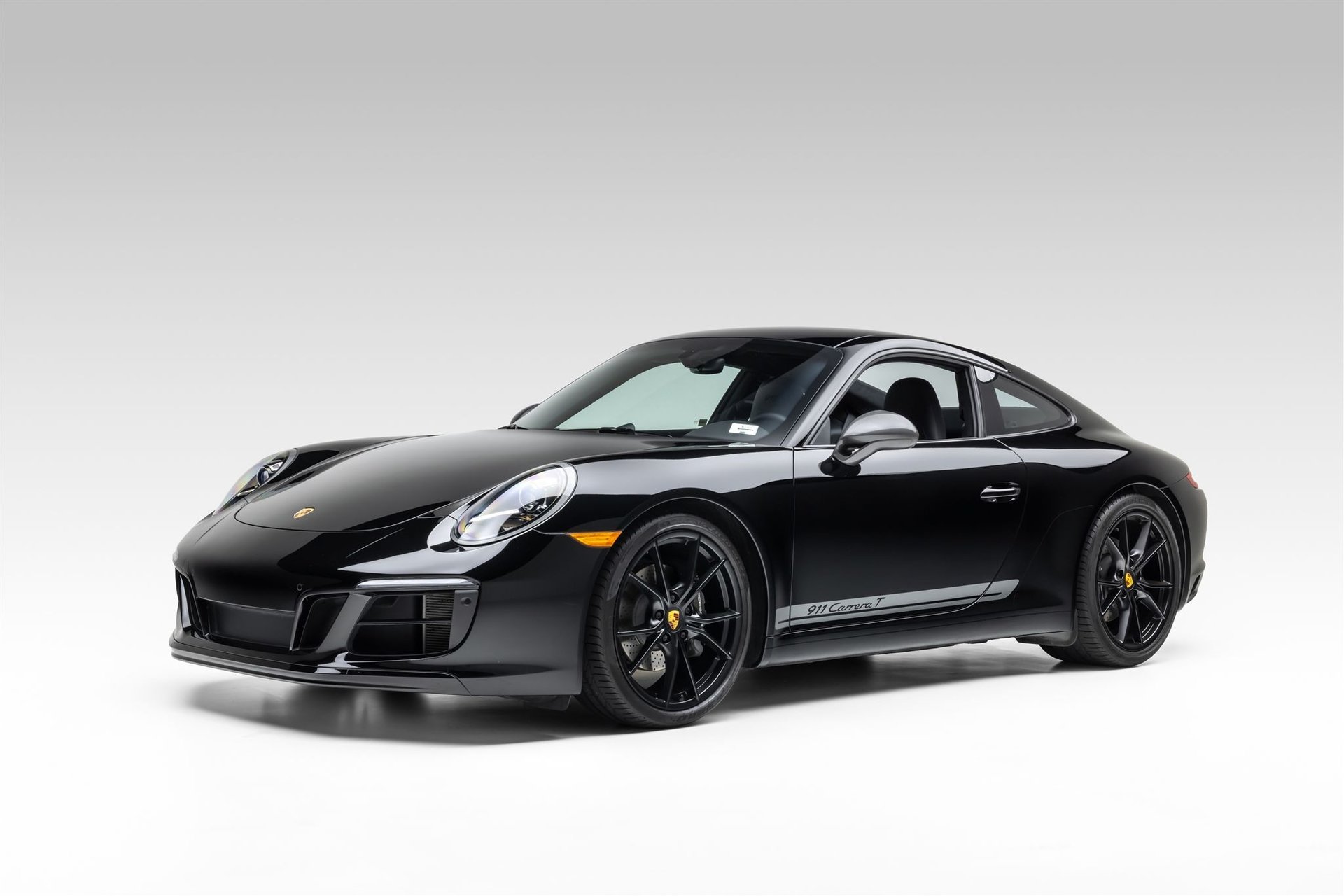 Used 2019 Porsche 911 Carrera image 1