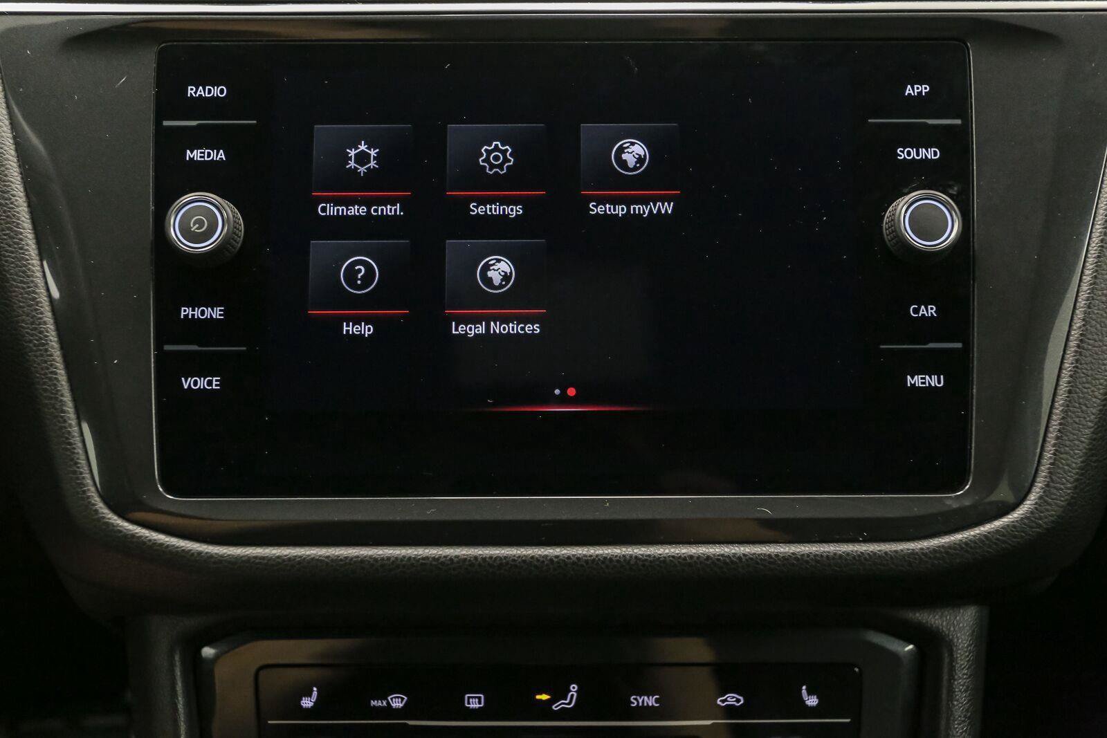 Certified 2024 Volkswagen Tiguan SE R-Line FWD image 29