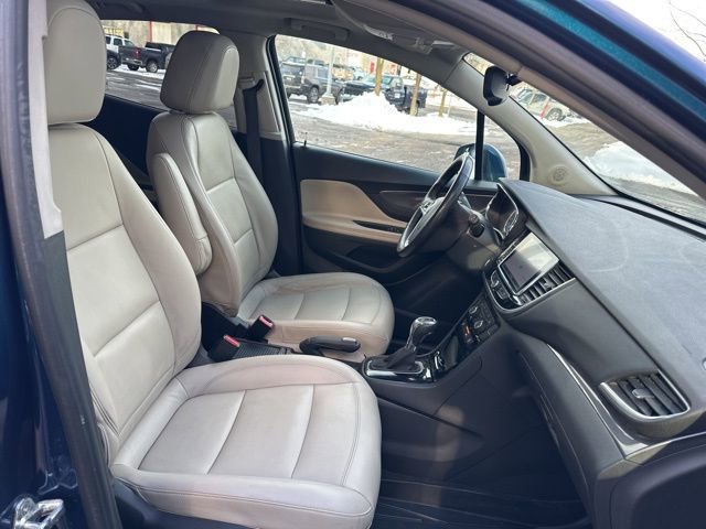 Used 2019 Buick Encore Essence w/ Experience Buick Package image 28