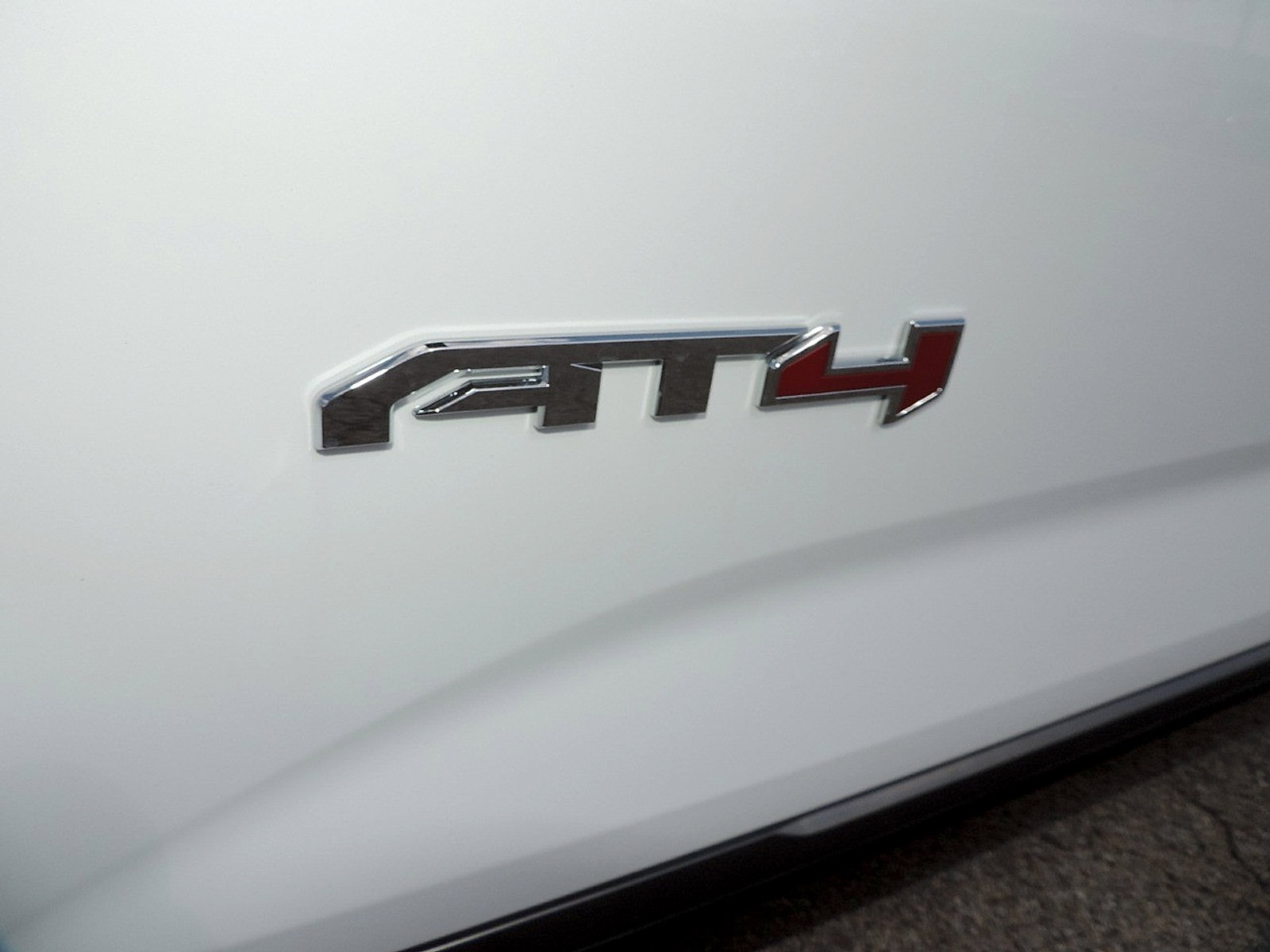 New 2026 GMC Terrain AT4 AWD/4WD image 13