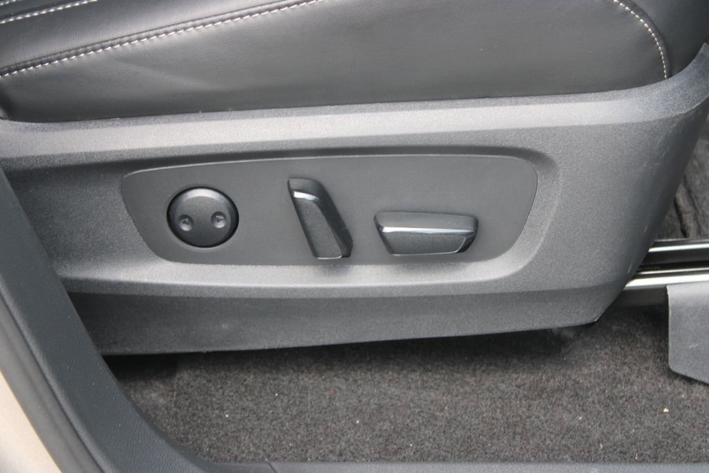 Used 2025 INFINITI QX60 Luxe AWD/4WD image 28