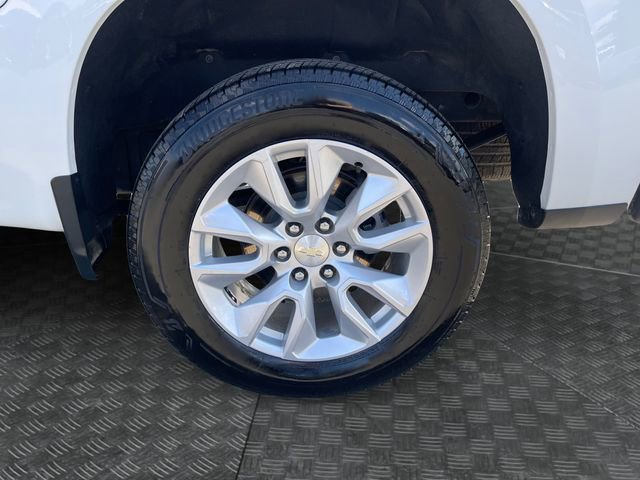 Used 2024 Chevrolet Silverado 1500 Custom image 33