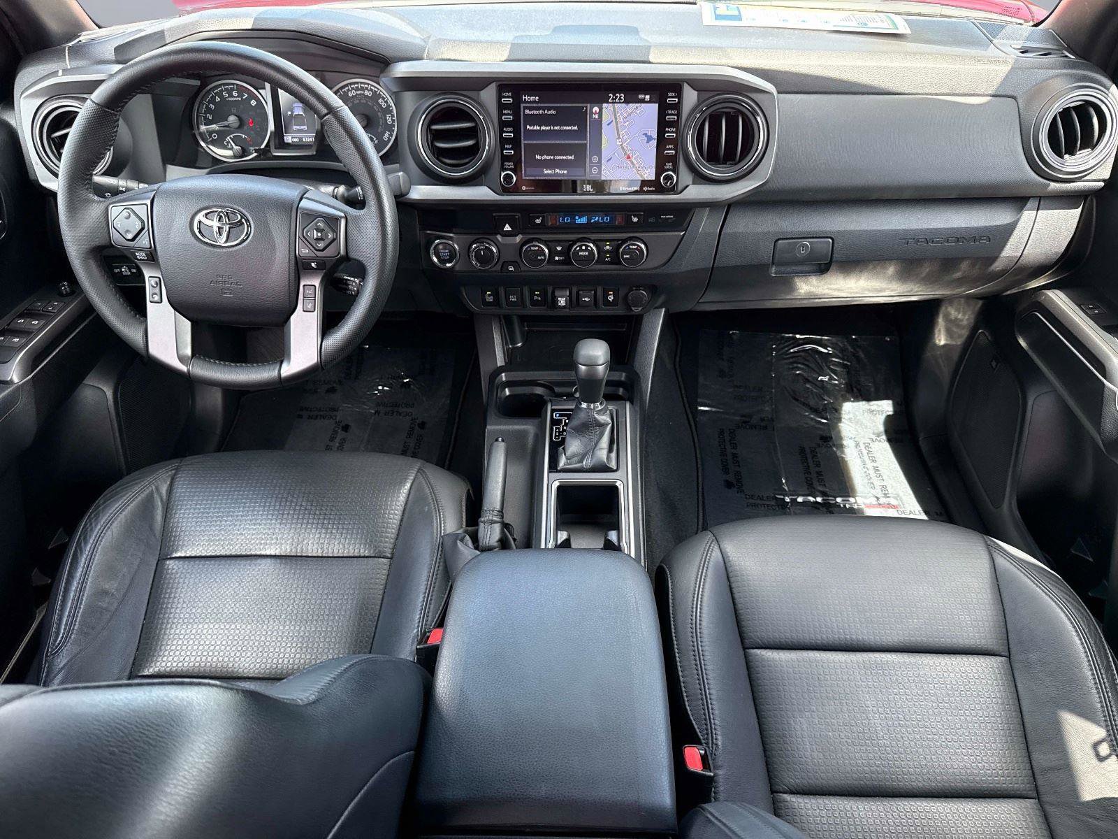 Used 2021 Toyota Tacoma TRD Off-Road w/ TRD Premium Off Road Package AWD/4WD image 15