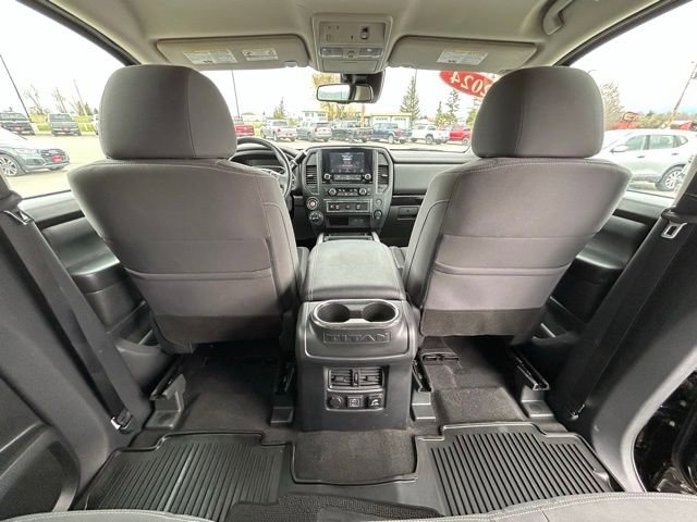 Used 2024 Nissan Titan SV w/ SV Convenience Package image 38