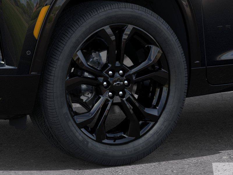 New 2027 Chevrolet Traverse RS w/ LPO, Floor Liner Package FWD image 9