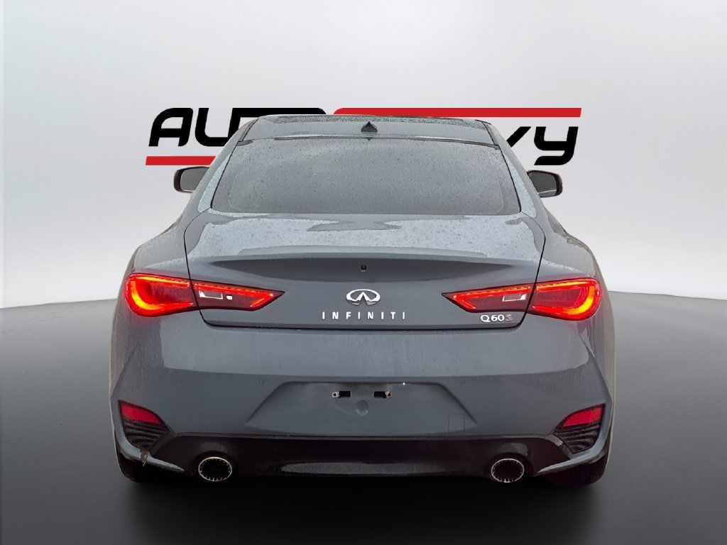 Used 2021 INFINITI Q60 Red Sport 400 w/ Cargo Package RWD image 6