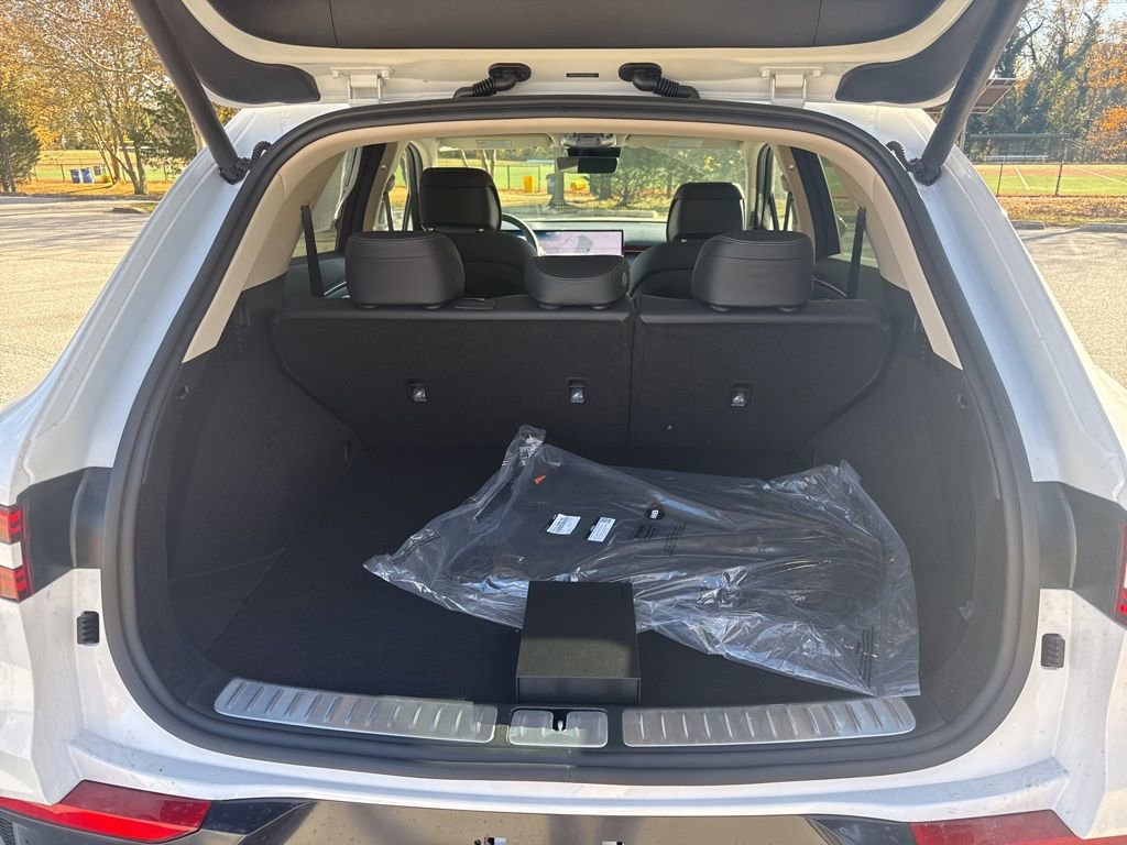 New 2026 Genesis GV70 2.5T image 27