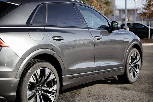 New 2026 Audi Q8 Premium Plus image 7