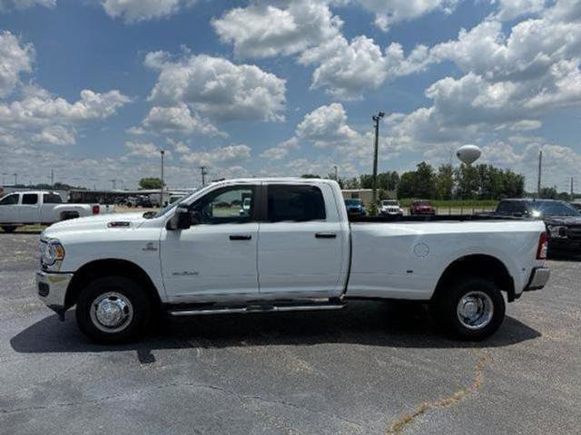 Used 2024 RAM 3500 Big Horn image 61