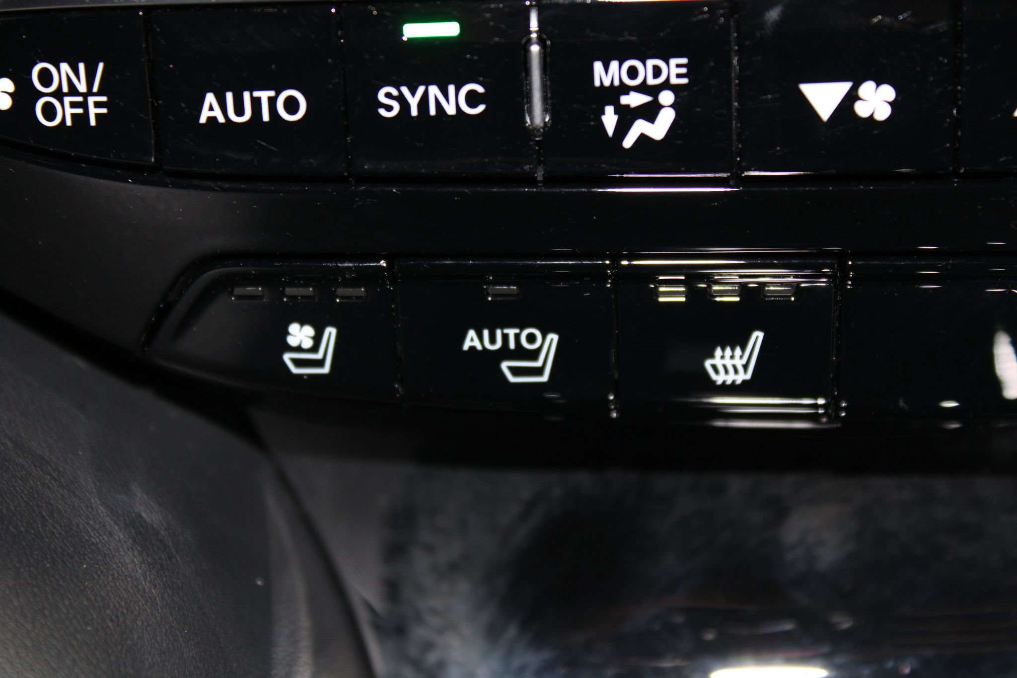 Used 2023 Acura MDX w/ Advance Package AWD/4WD image 41