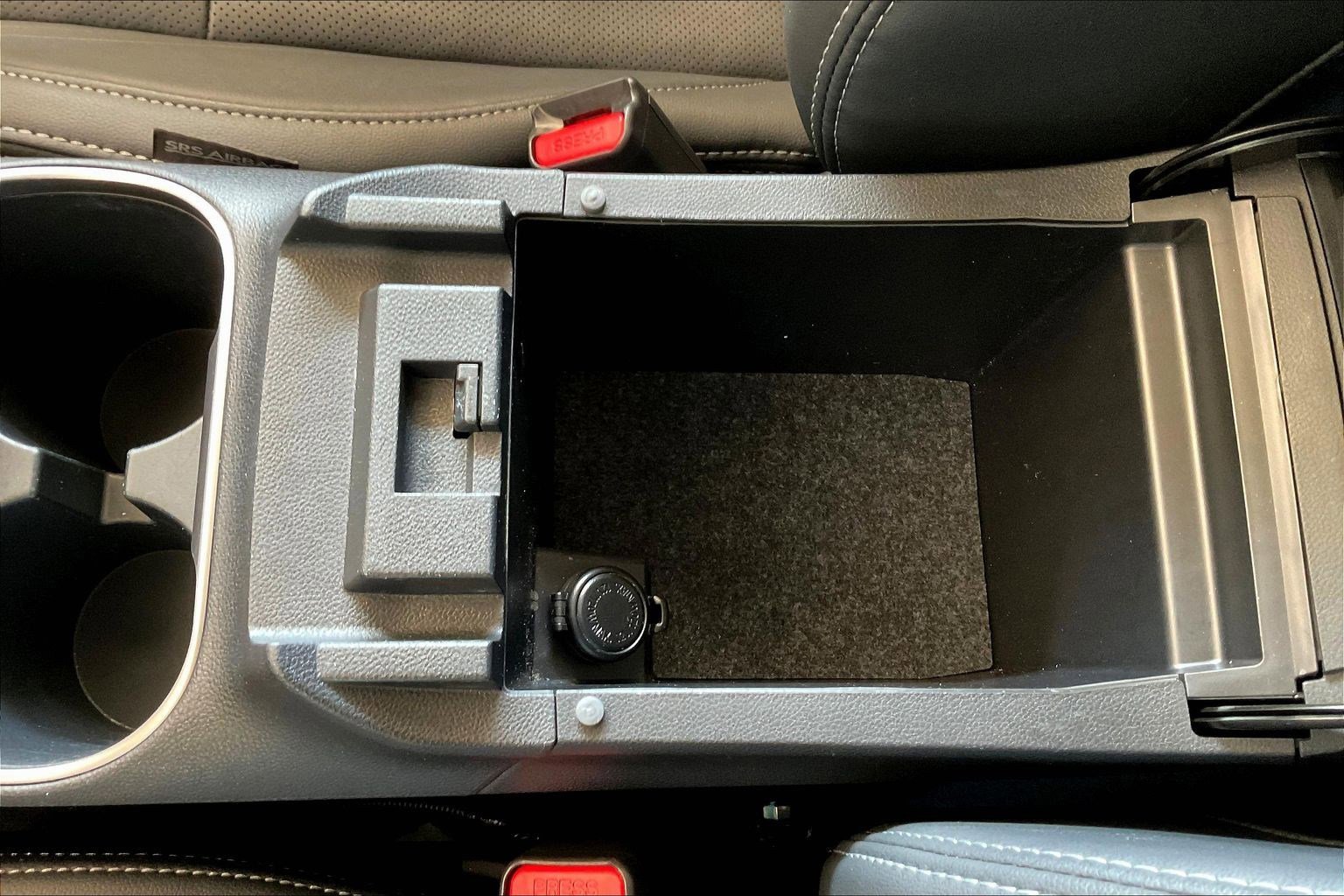 Used 2023 Subaru Outback Limited AWD/4WD image 16