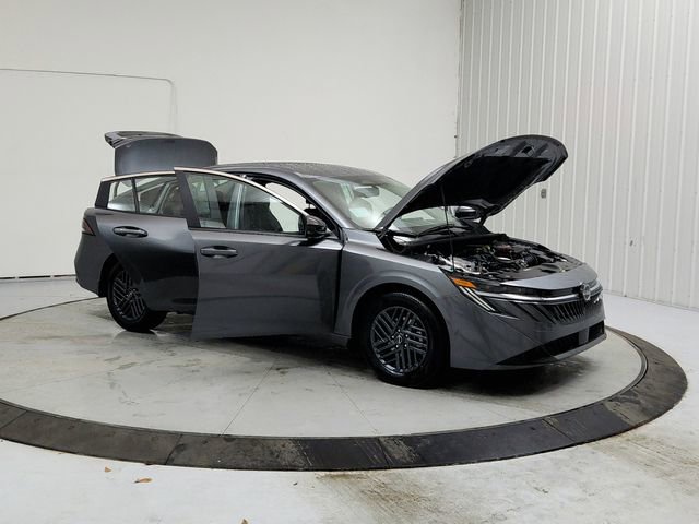 New 2026 Nissan Sentra SV w/ SV Convenience Package image 9