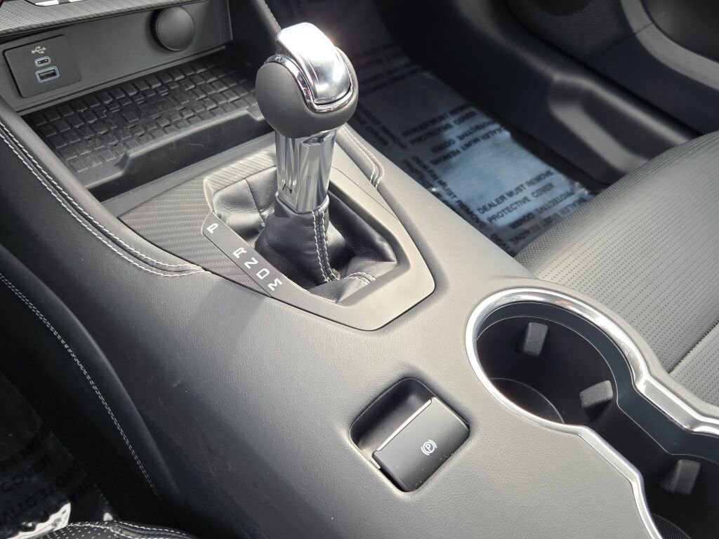 Used 2024 Ford Mustang GT Premium image 19