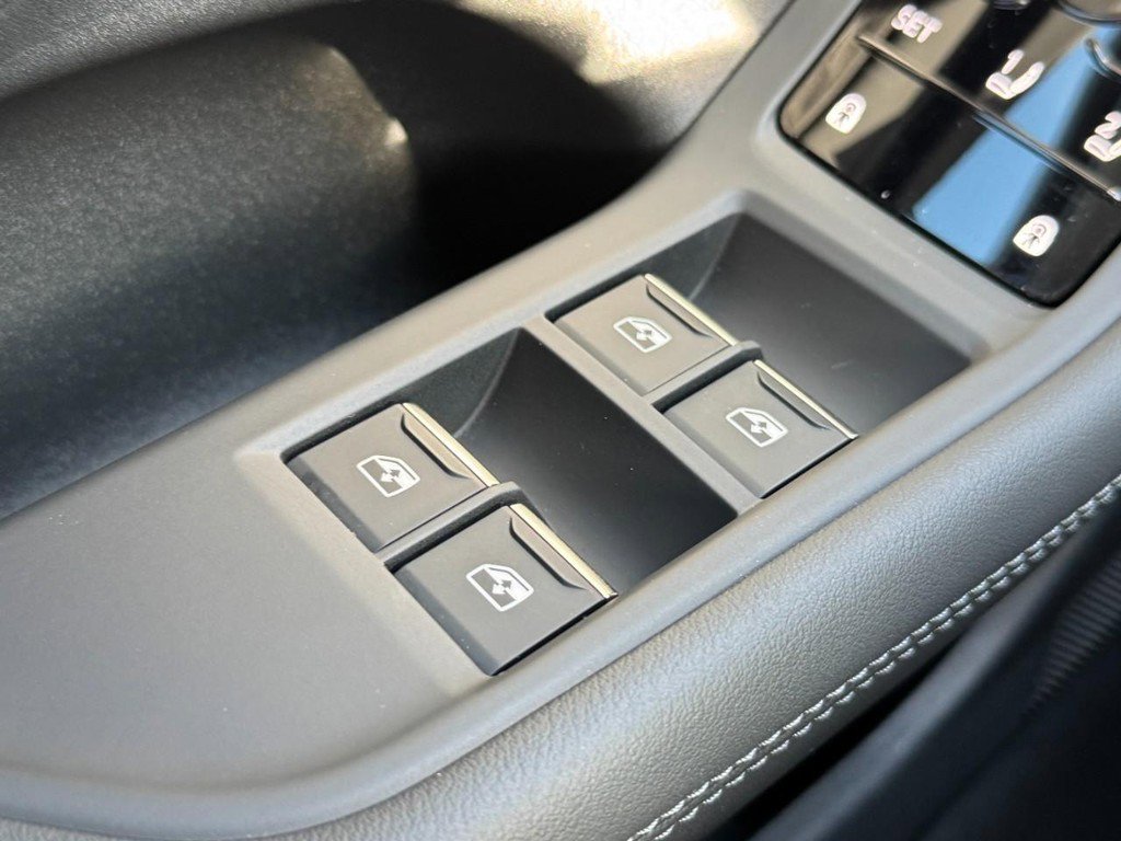 Used 2025 Audi A5 2.0T Premium w/ Convenience Package image 24