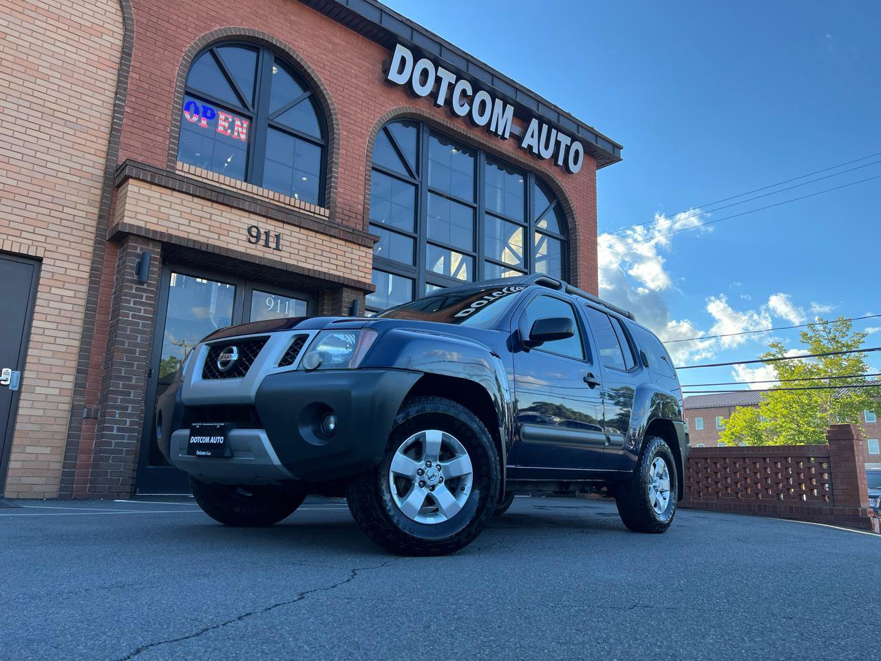 Used 2010 Nissan Xterra S AWD/4WD image 3