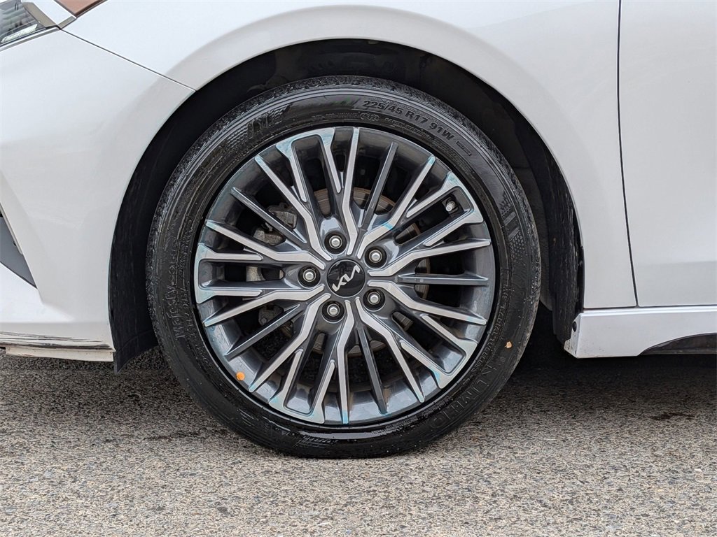 Used 2023 Kia Forte GT-Line w/ GT-Line Premium Package image 30