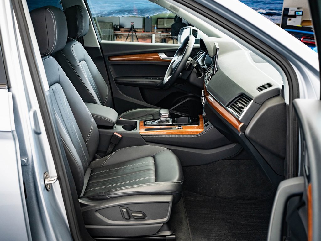 Used 2023 Audi Q5 2.0T Premium Plus w/ Premium Plus Package image 22