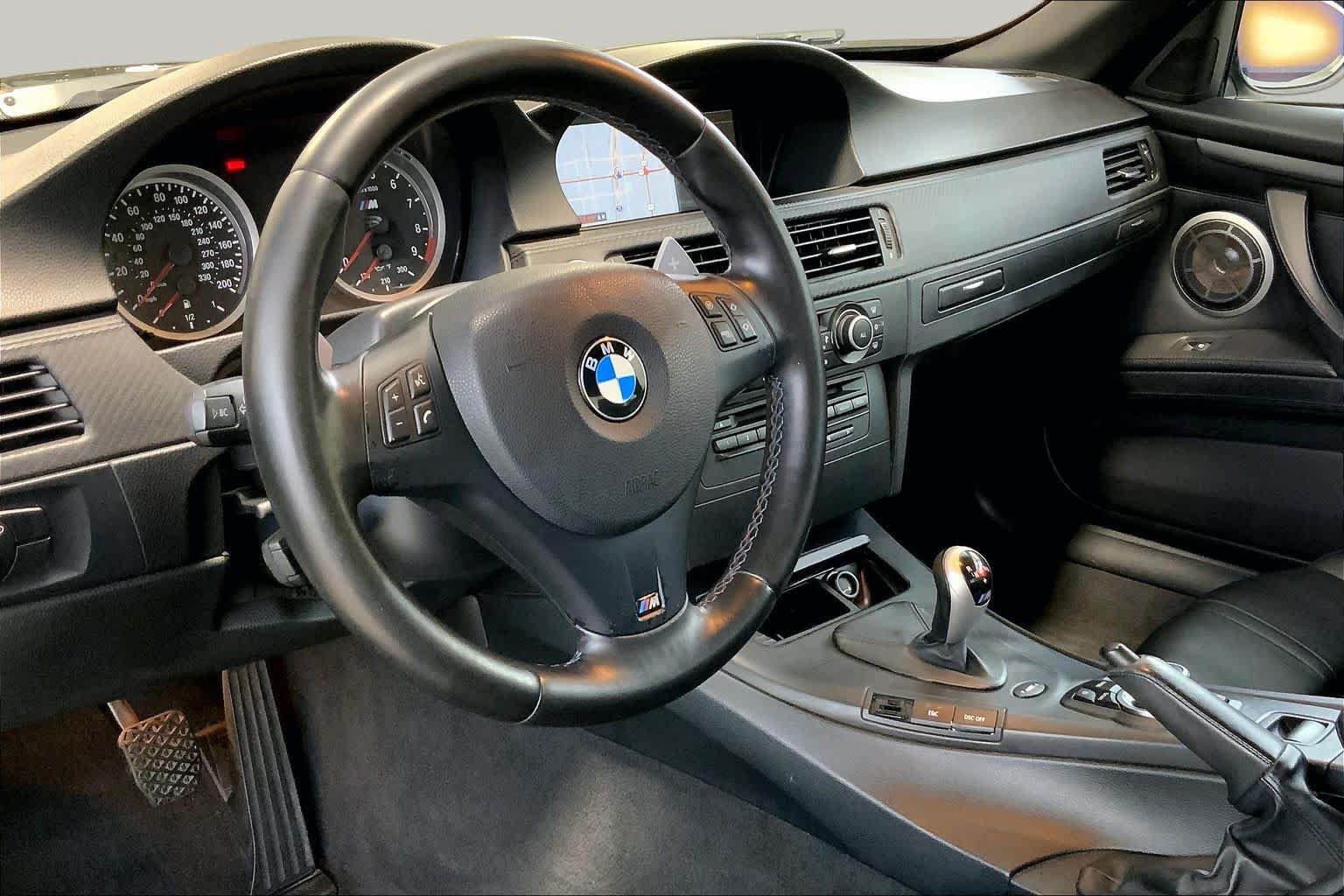 Used 2010 BMW M3 Convertible RWD image 17
