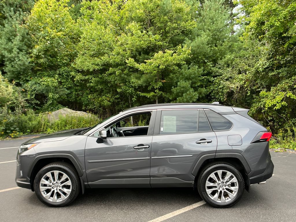Used 2023 Toyota RAV4 XLE Premium AWD/4WD video 2