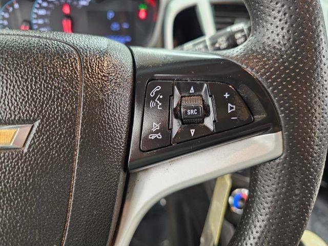 Used 2018 Chevrolet Sonic LT FWD image 11