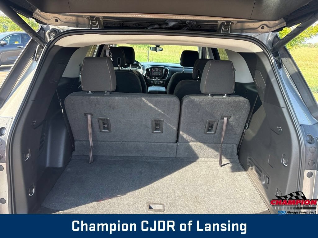 Used 2018 Chevrolet Traverse LT AWD/4WD image 17