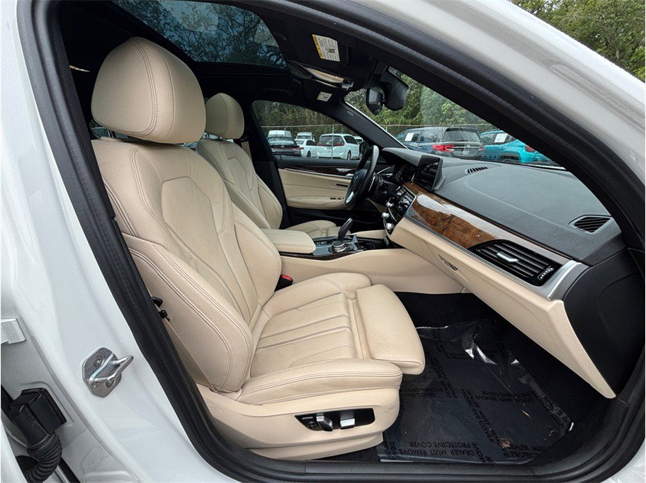 Used 2017 BMW 540i image 46