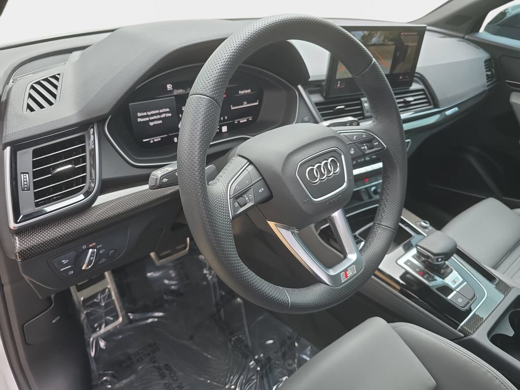 Certified 2025 Audi SQ5 Premium Plus w/ Premium Plus Package AWD/4WD image 23