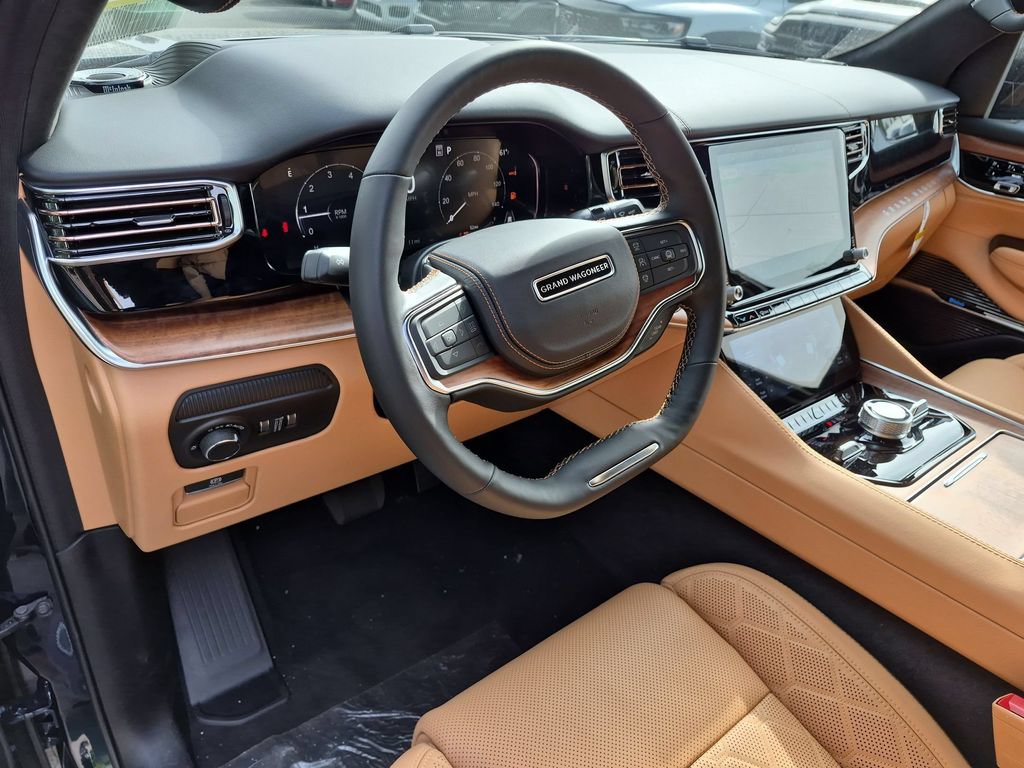 New 2026 Jeep Grand Wagoneer L Summit AWD/4WD image 13