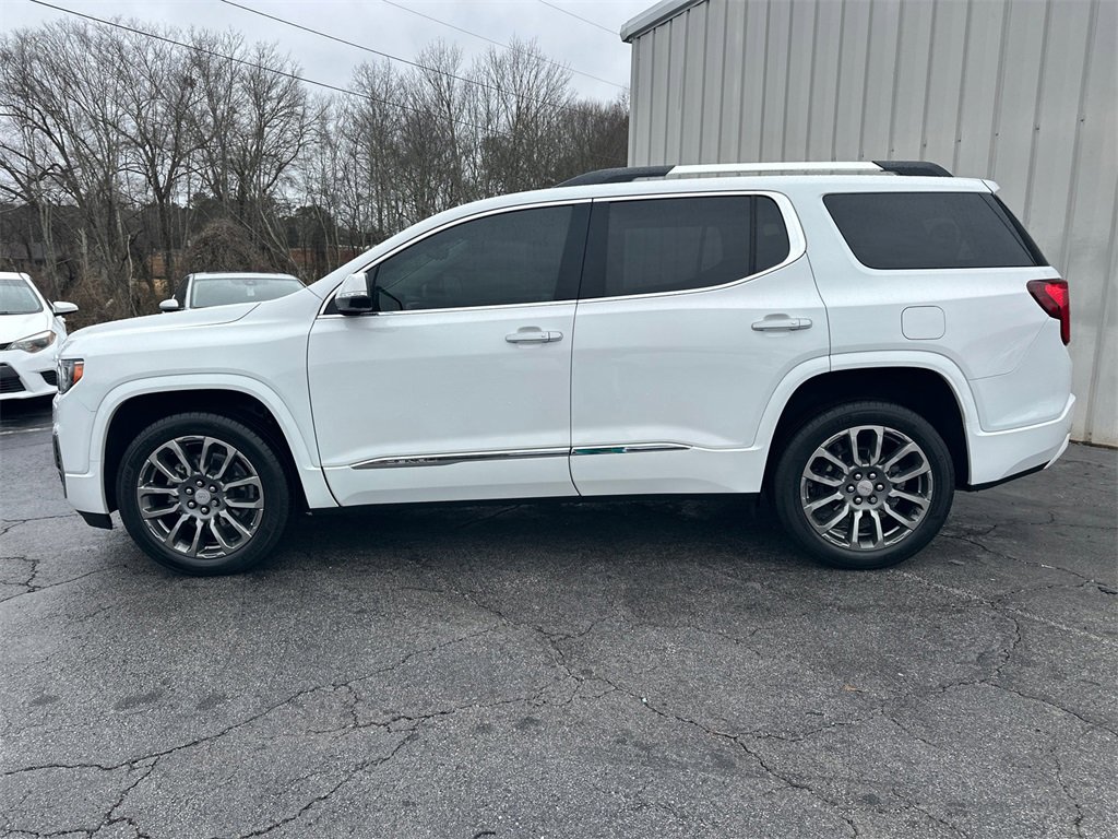 Used 2022 GMC Acadia Denali w/ Denali Ultimate Package image 9