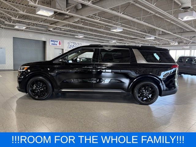 Used 2023 Kia Carnival SX Prestige FWD image 5