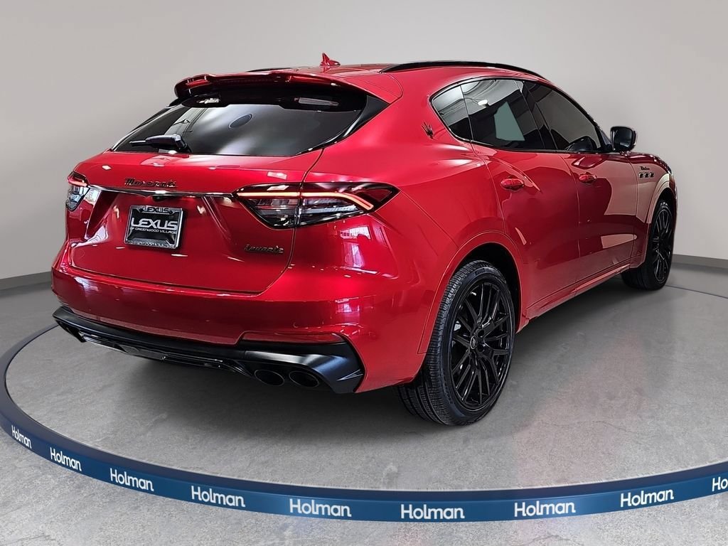 Used 2022 Maserati Levante Modena AWD/4WD image 6