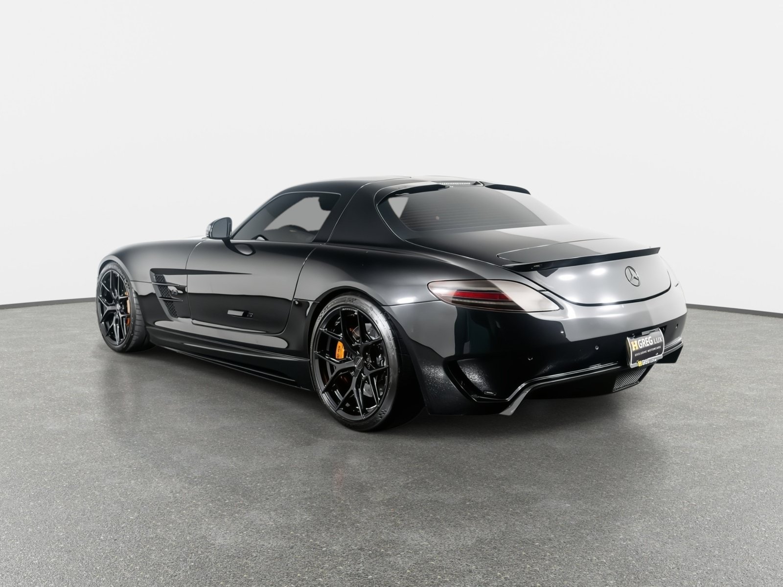 Used 2011 Mercedes-Benz SLS AMG Coupe image 14