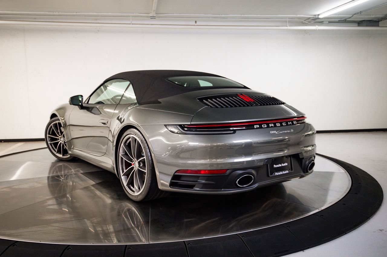 Certified 2020 Porsche 911 Carrera S RWD image 3