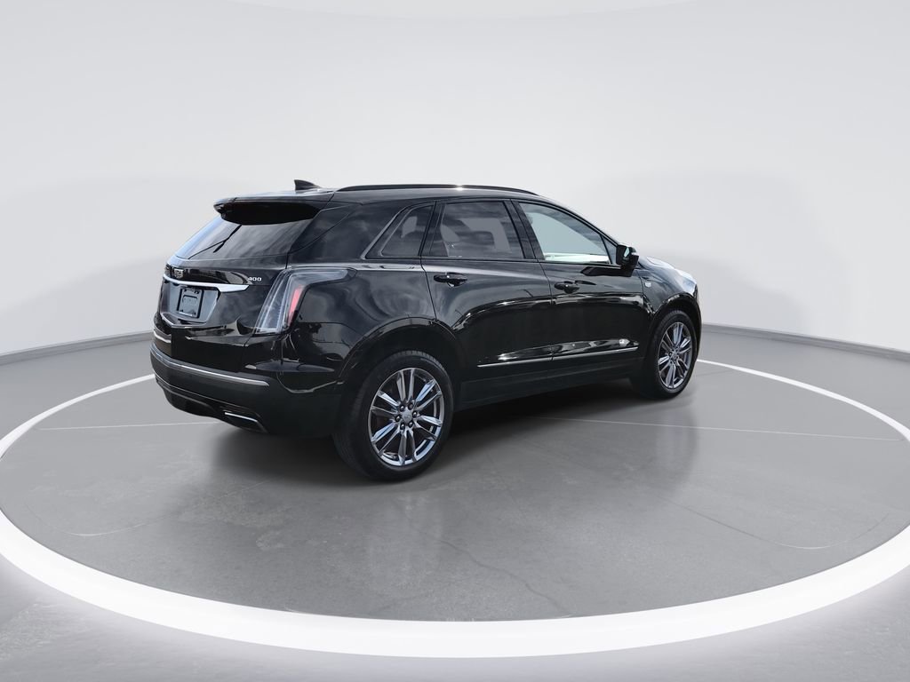 Used 2024 Cadillac XT5 Sportv w/ LPO, Floor Liner Package image 8