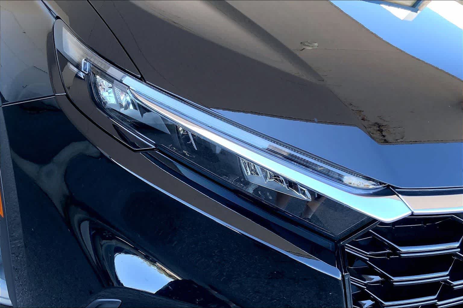 Used 2025 Honda CR-V EX-L image 45